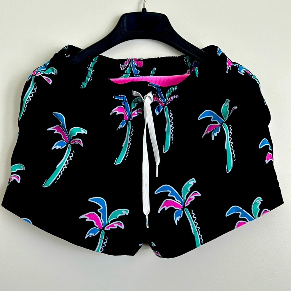 Chubbies The Havana Nights Lined Classic Swim Trunk